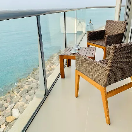 Luxurious 2 Bedroom Beachfront Apartment - Direct Seaview Ras al-Khaimah Exterior foto