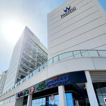 Luxurious 2 Bedroom Beachfront Apartment - Direct Seaview Ras al-Khaimah Exterior foto