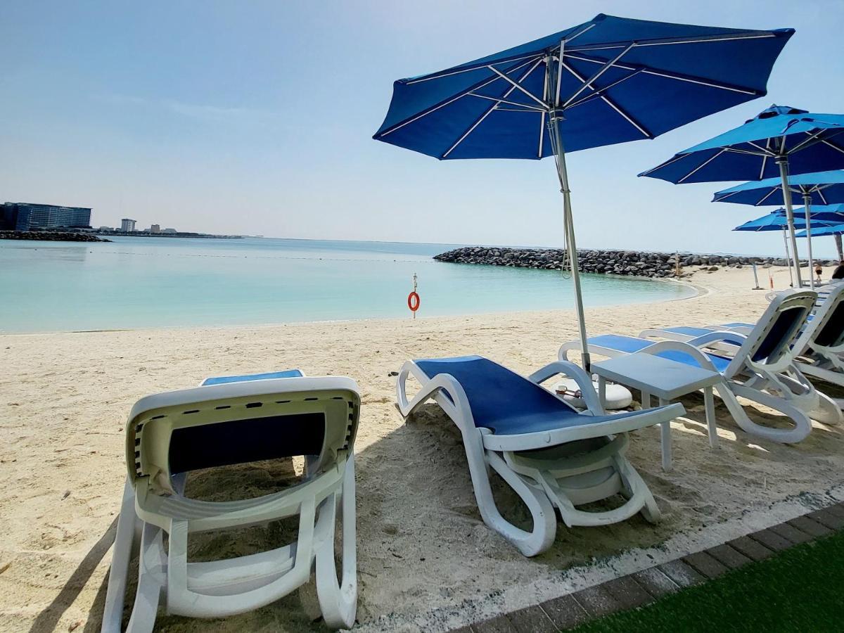 Luxurious 2 Bedroom Beachfront - Direct Seaview * Ras al-Khaimah