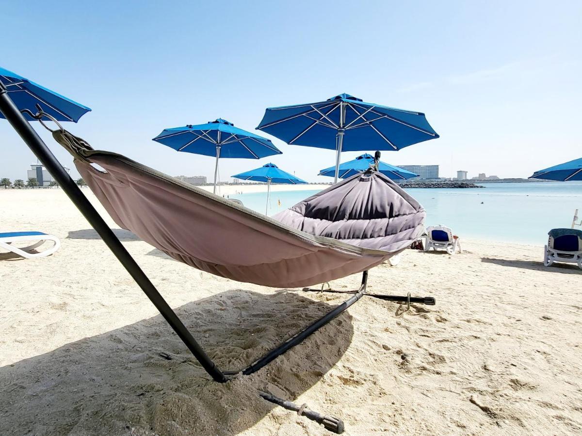 Luxurious 2 Bedroom Beachfront - Direct Seaview * Ras al-Khaimah